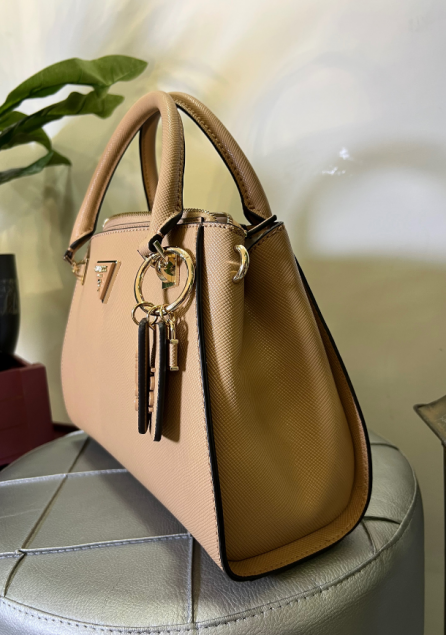 Guess Noelle beige Guess Noelle beige