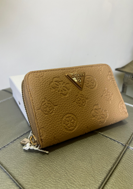 Guess residia logo picc Guess residia logo picc