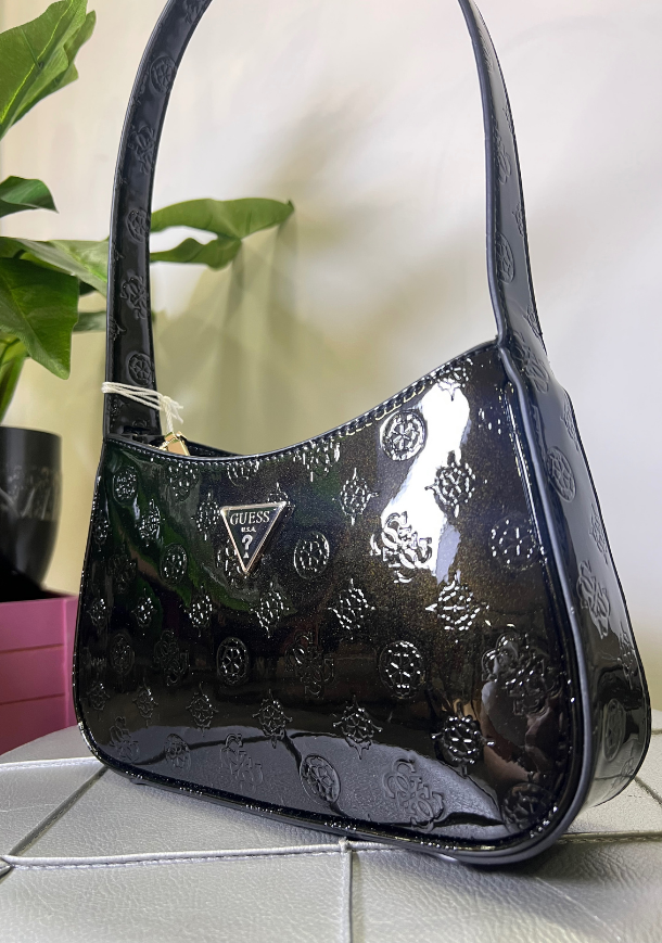 Guess Arena logo vernice Guess Arena logo vernice