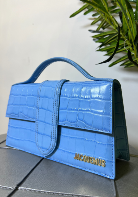 Jacquemus Grand Bambino light blu crocco Jacquemus Grand Bambino light blu crocco